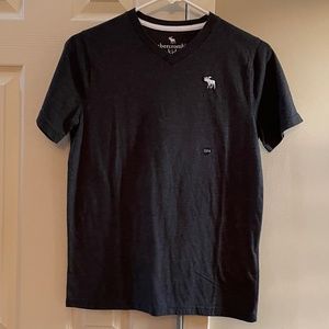 Abercrombie Kids V-Neck Shirt Youth L 13/14 NWT